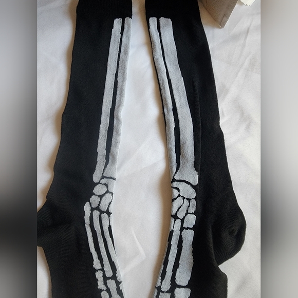 🔥SPOOKY SOCKS🔥 - Picture 3 of 3